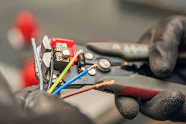 Best Electrical Installation Contractor  in Yellville, AR
