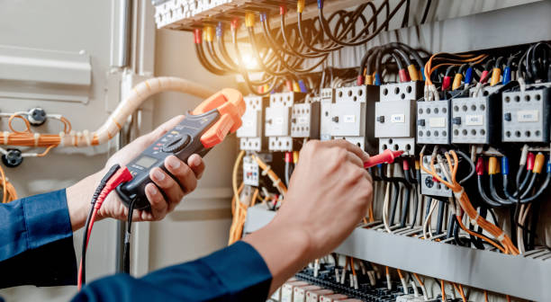 Best Circuit Breaker Repair  in Yellville, AR